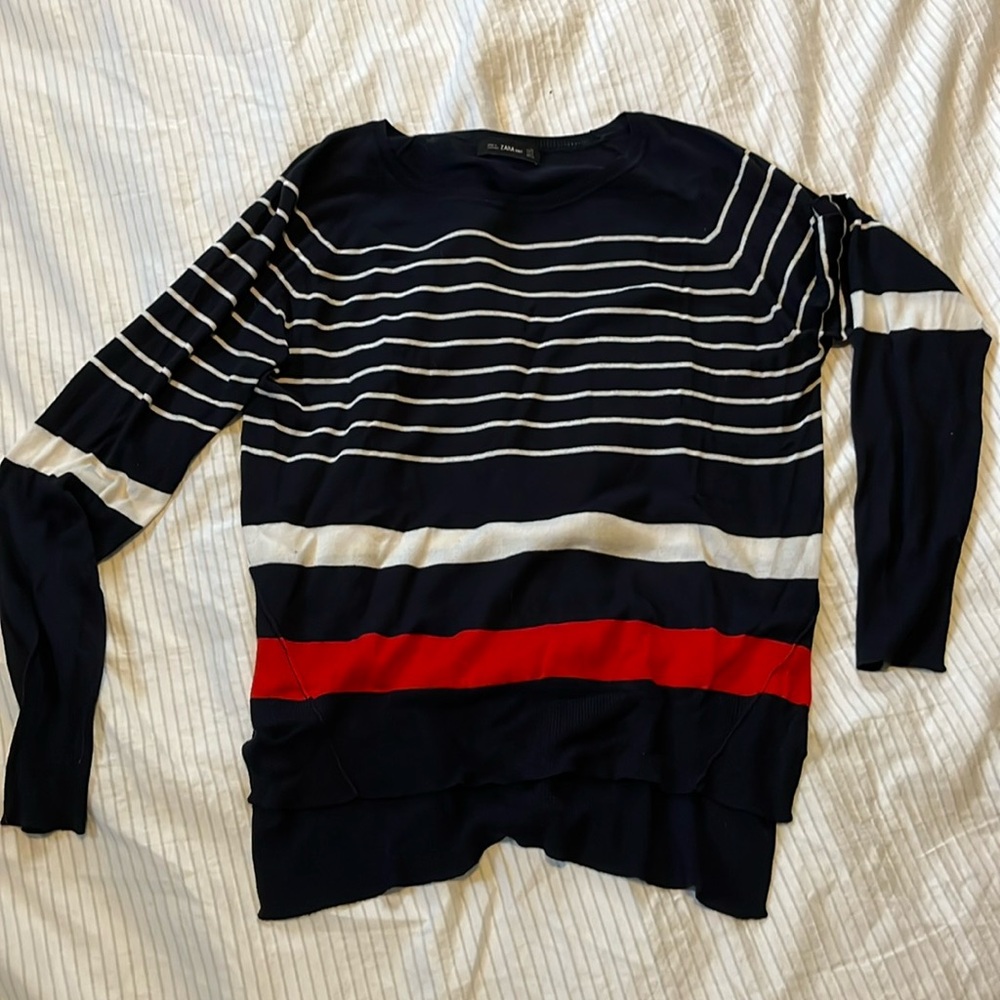 Striped navy blue, white and red top